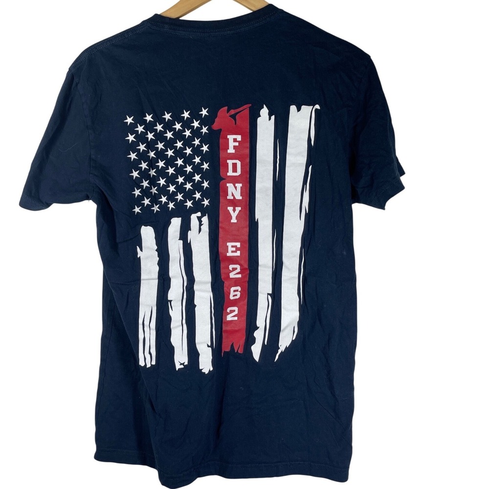 FDNY Engine 262 Astoria NY River Rats Navy Blue Graphic T-Shirt Mens Medium